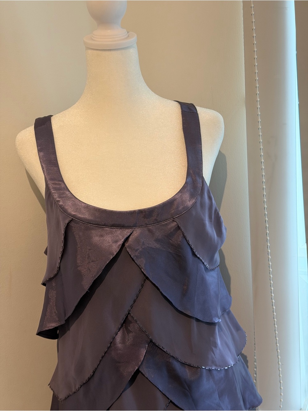 SL fashion silky silver bullet flutter dress beaded trim - Picture 4 of 5
